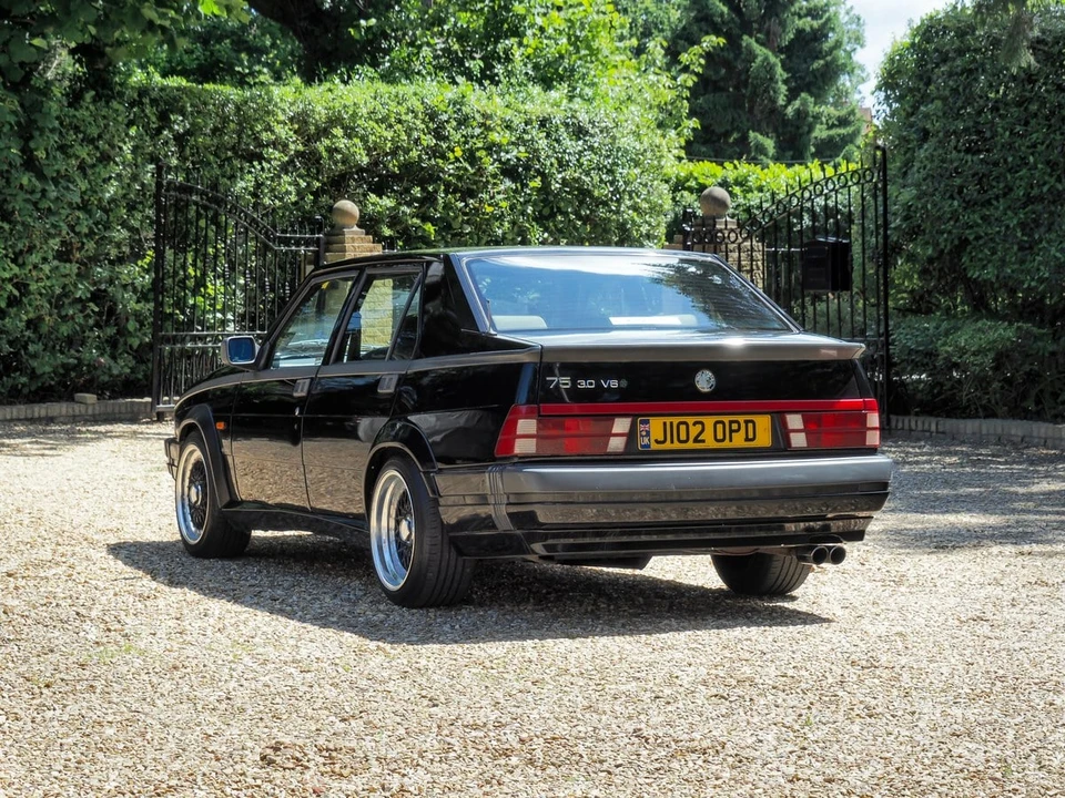 1991 Alfa Romeo 75/Milano - Image 18 of 31