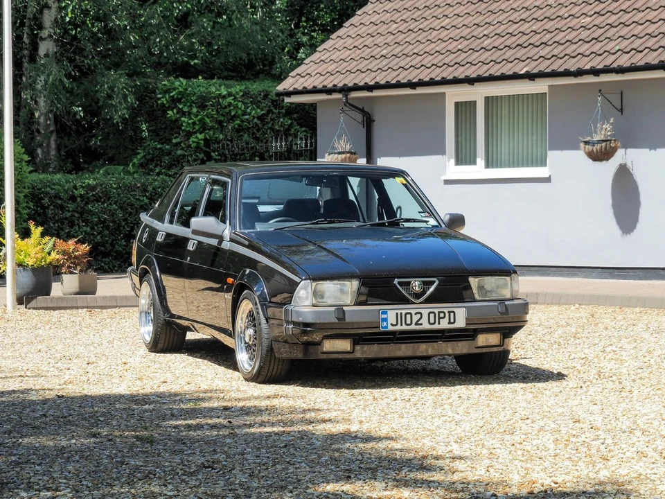 1991 Alfa Romeo 75/Milano - Image 17 of 31