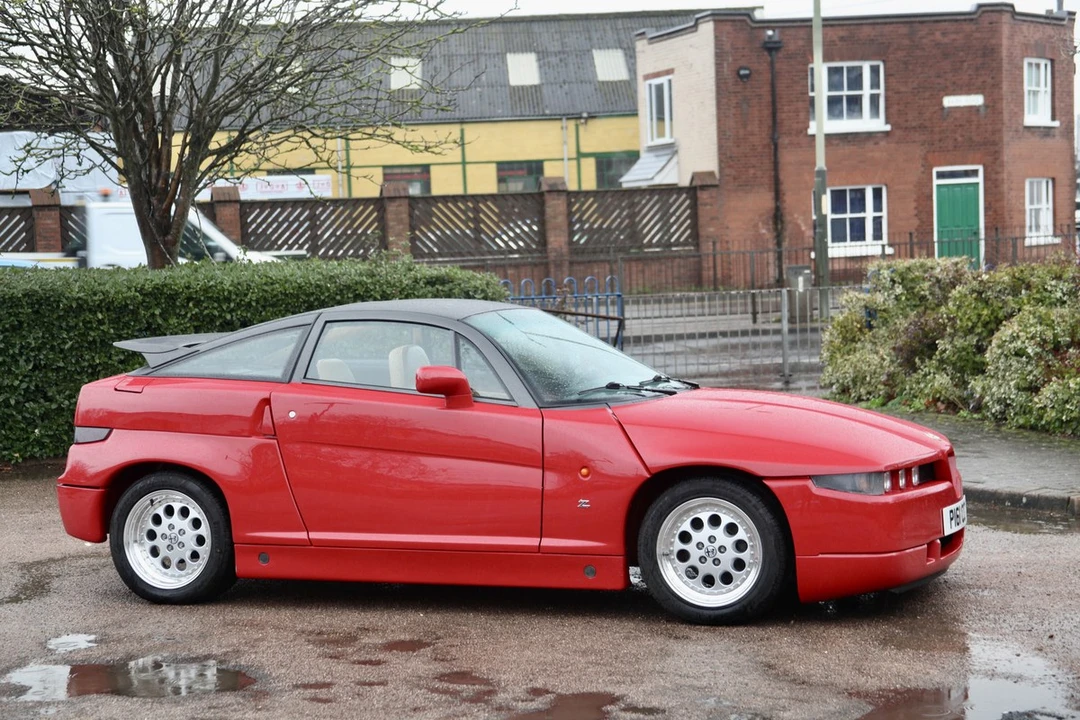 1991 Alfa Romeo SZ - Image 9 of 30