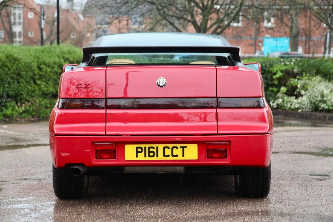 1991 Alfa Romeo SZ - Image 7 of 30