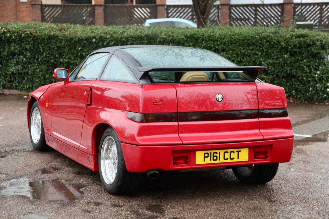 1991 Alfa Romeo SZ - Image 17 of 30