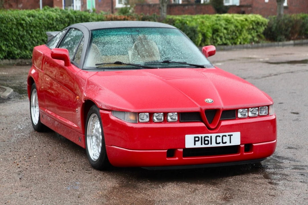 1991 Alfa Romeo SZ - Image 18 of 30