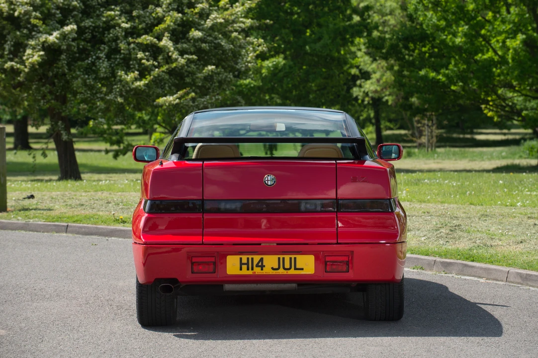 1991 Alfa Romeo SZ - Image 4 of 23