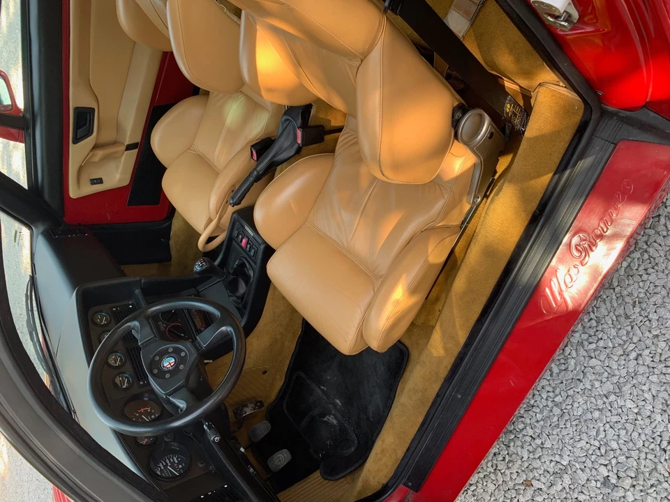 1991 Alfa Romeo SZ - Image 4 of 15