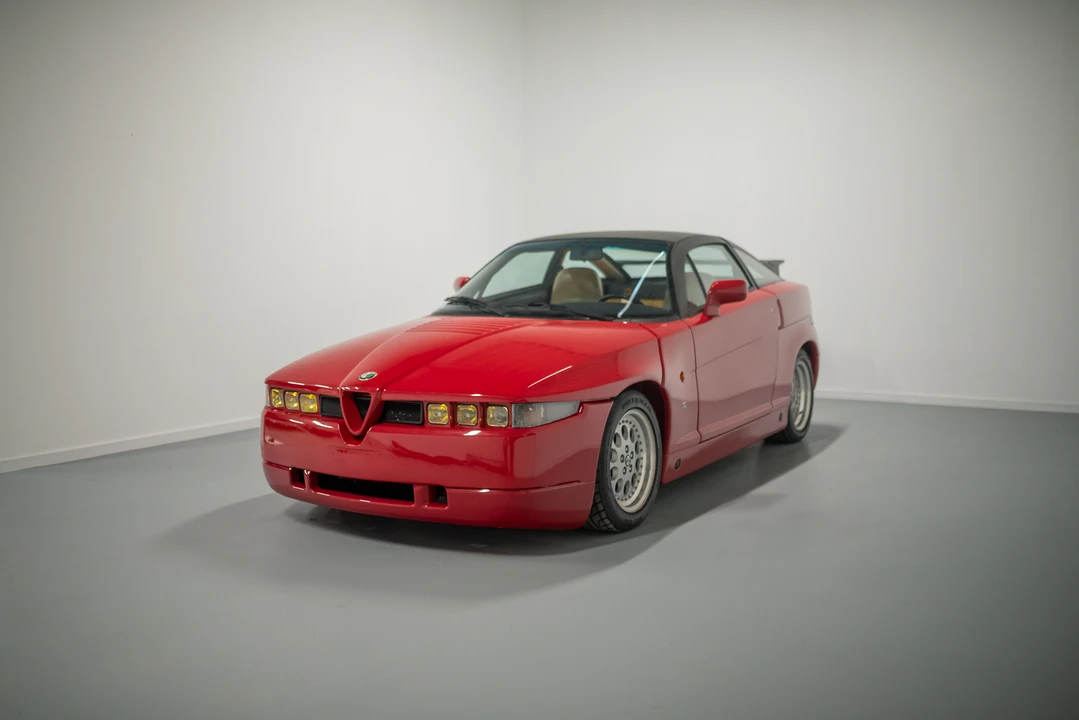 1991 Alfa Romeo SZ - Image 3 of 31
