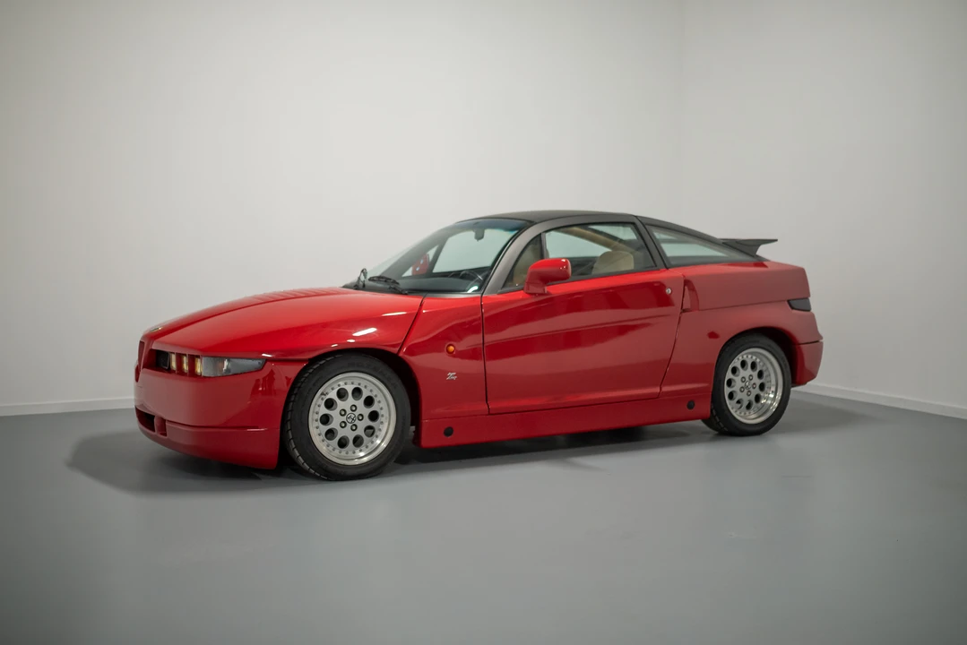 1991 Alfa Romeo SZ - Image 14 of 31