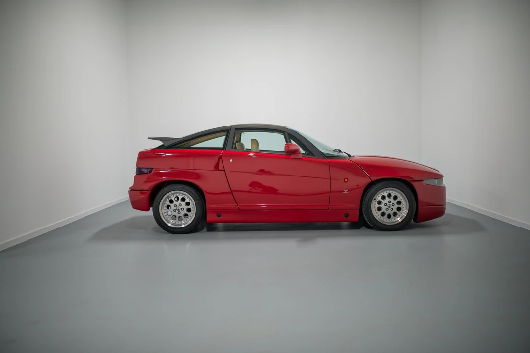1991 Alfa Romeo SZ - Image 22 of 31