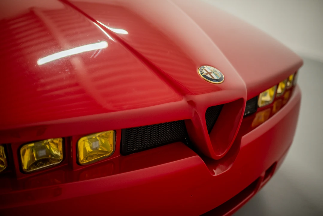 1991 Alfa Romeo SZ - Image 26 of 31