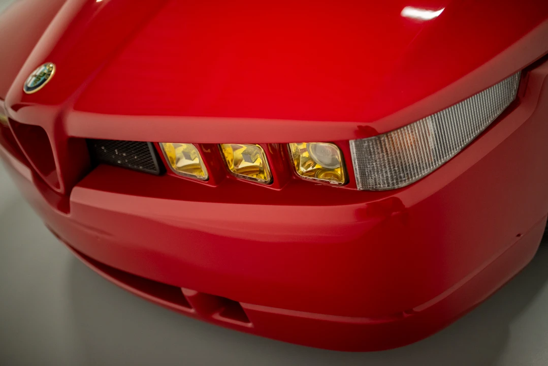 1991 Alfa Romeo SZ - Image 28 of 31