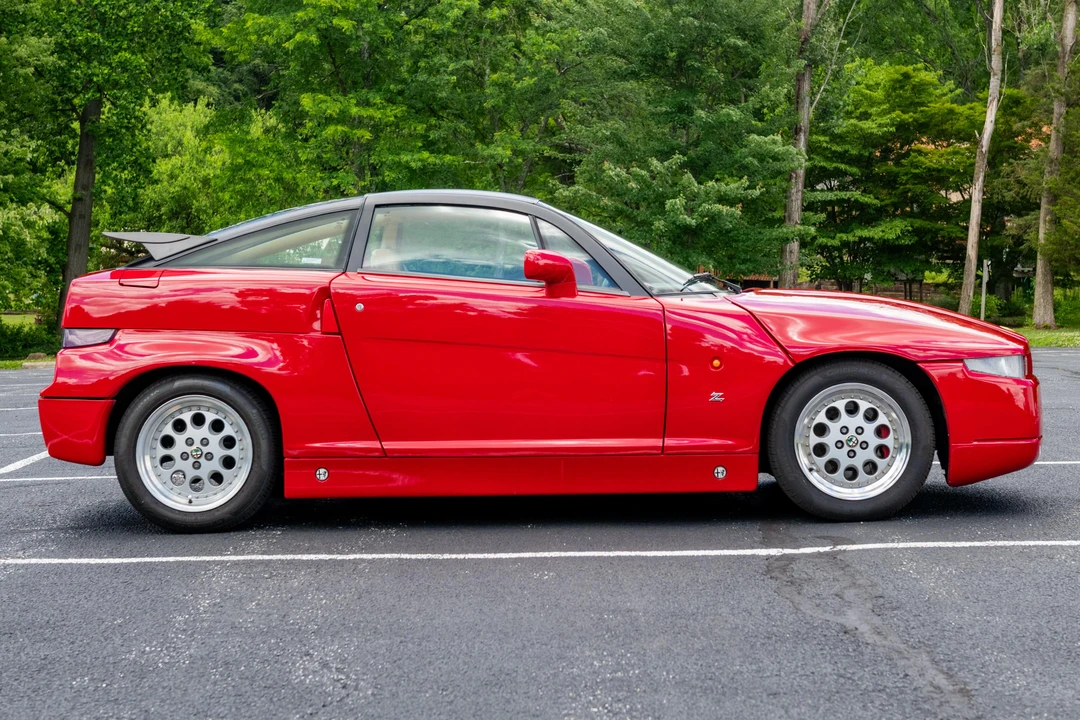 1991 Alfa Romeo SZ - Image 11 of 31