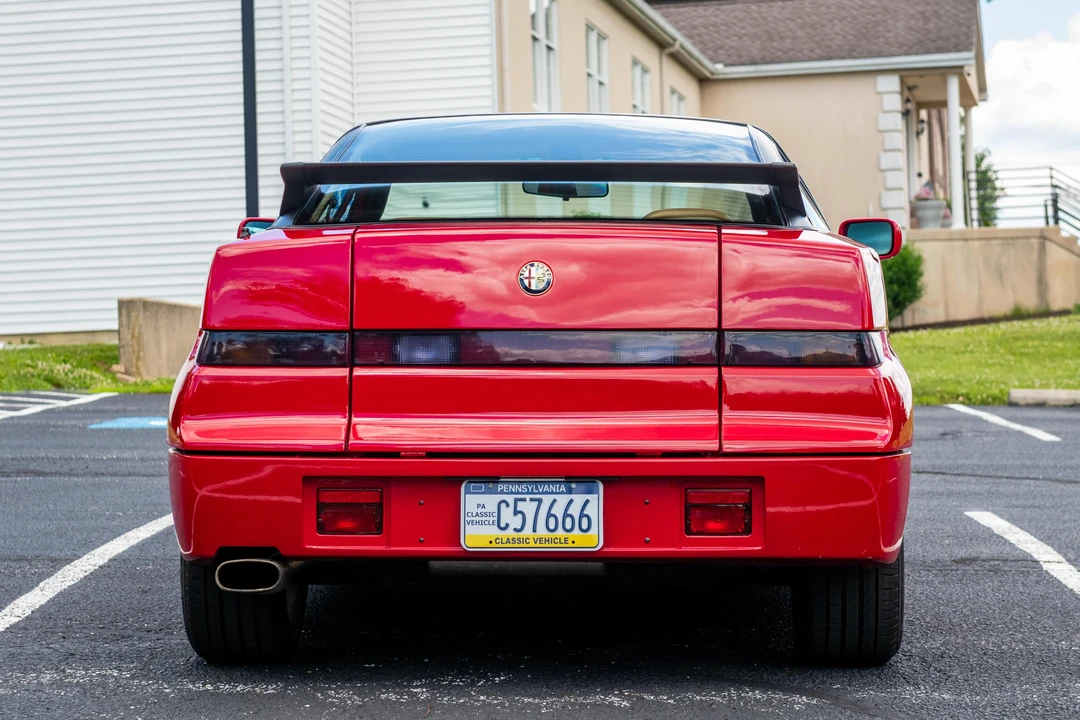 1991 Alfa Romeo SZ - Image 5 of 31