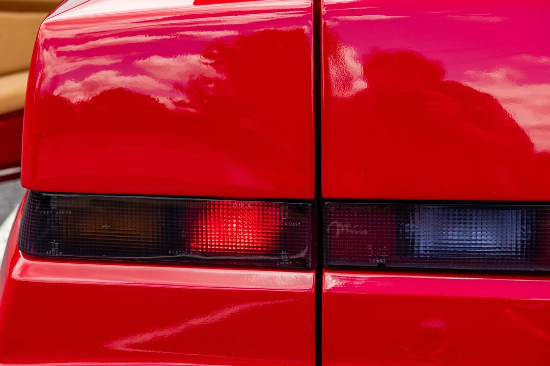 1991 Alfa Romeo SZ - Image 20 of 31