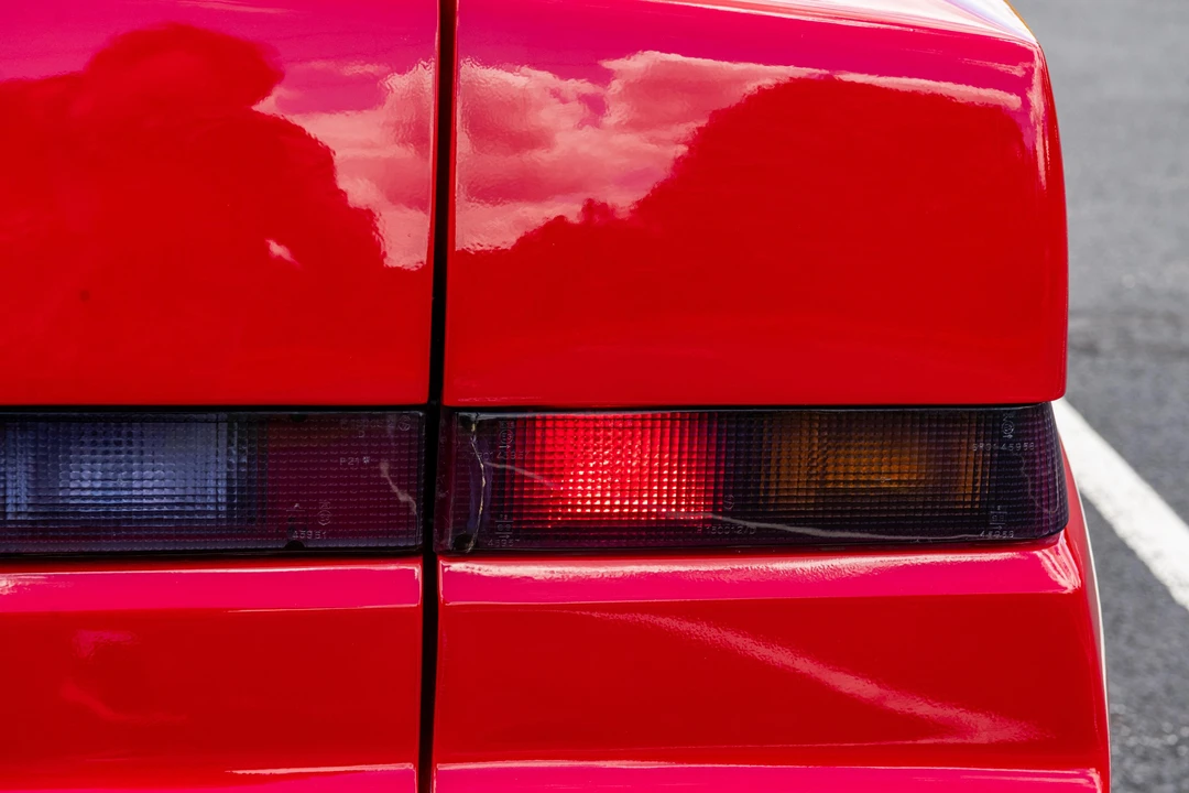 1991 Alfa Romeo SZ - Image 21 of 31