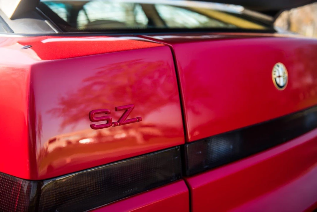 1991 Alfa Romeo SZ - Image 23 of 31