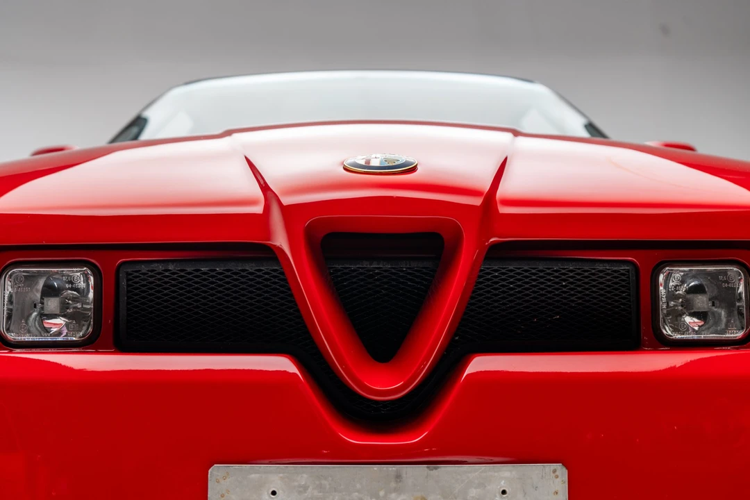 1991 Alfa Romeo SZ - Image 26 of 31