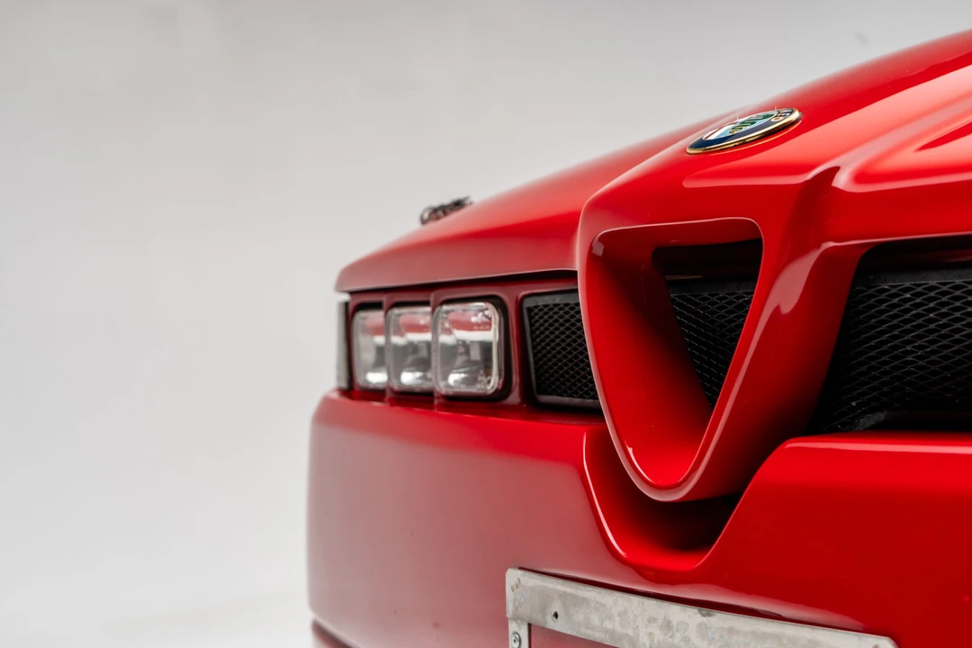 1991 Alfa Romeo SZ - Image 23 of 31
