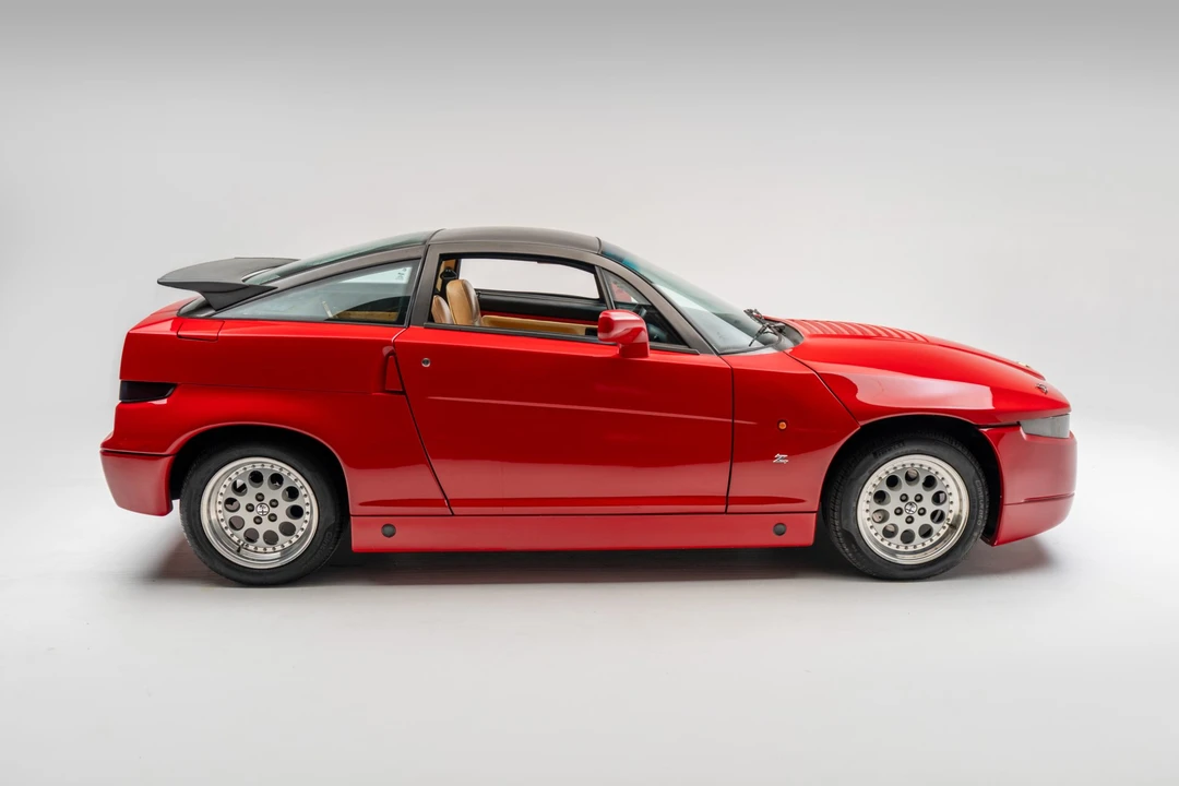 1991 Alfa Romeo SZ - Image 14 of 31