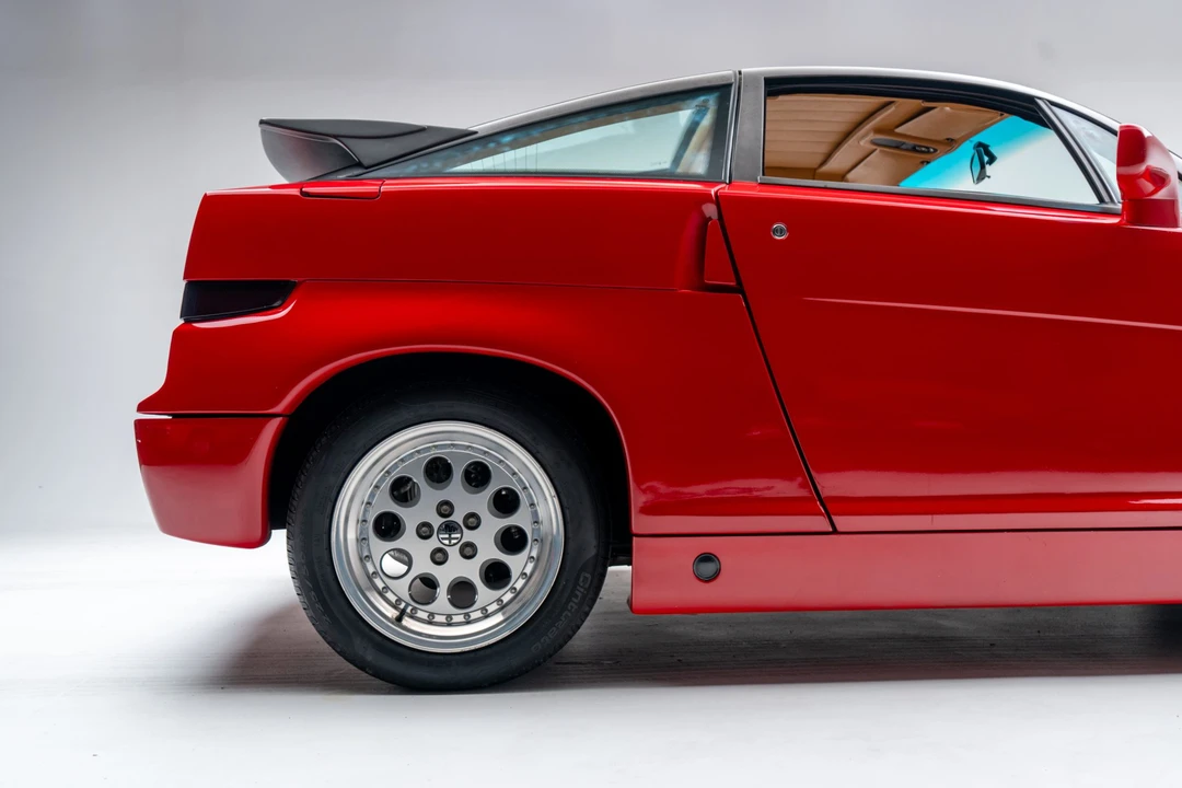 1991 Alfa Romeo SZ - Image 15 of 31