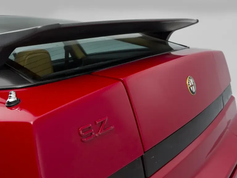 1991 Alfa Romeo SZ - Image 11 of 19