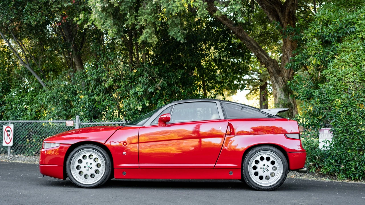1991 Alfa Romeo SZ - Image 4 of 31