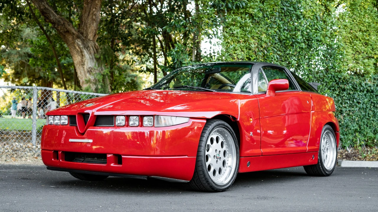 1991 Alfa Romeo SZ - Image 2 of 31