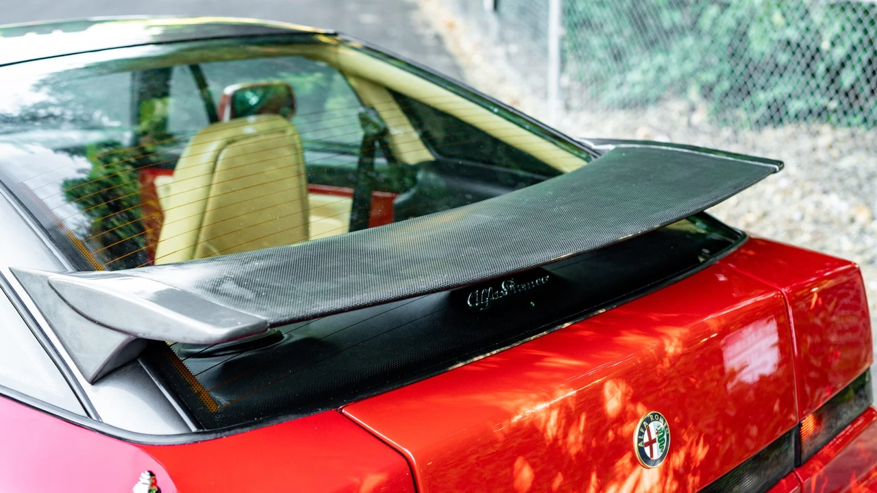 1991 Alfa Romeo SZ - Image 26 of 31
