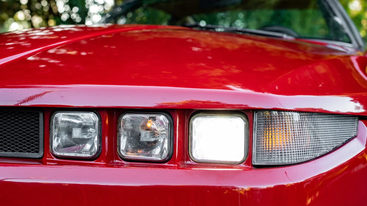 1991 Alfa Romeo SZ - Image 20 of 31