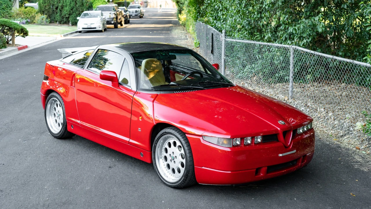 1991 Alfa Romeo SZ - Image 13 of 31