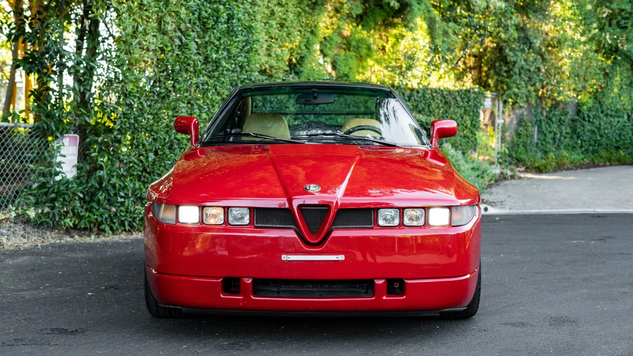 1991 Alfa Romeo SZ - Image 16 of 31
