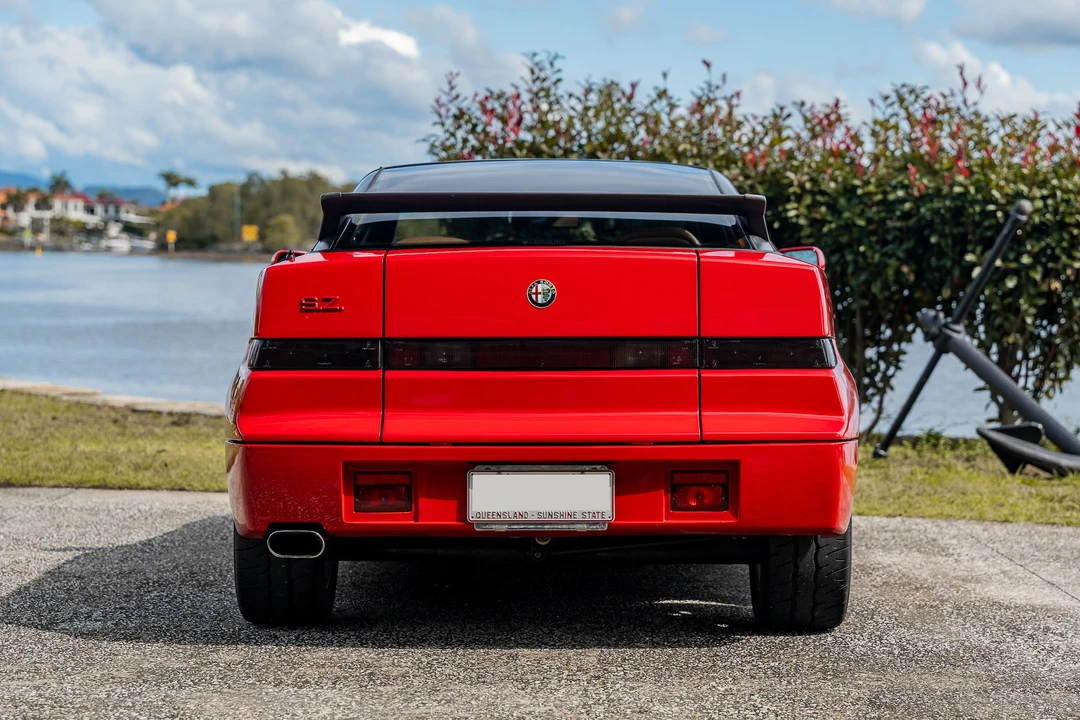 1991 Alfa Romeo SZ - Image 6 of 31