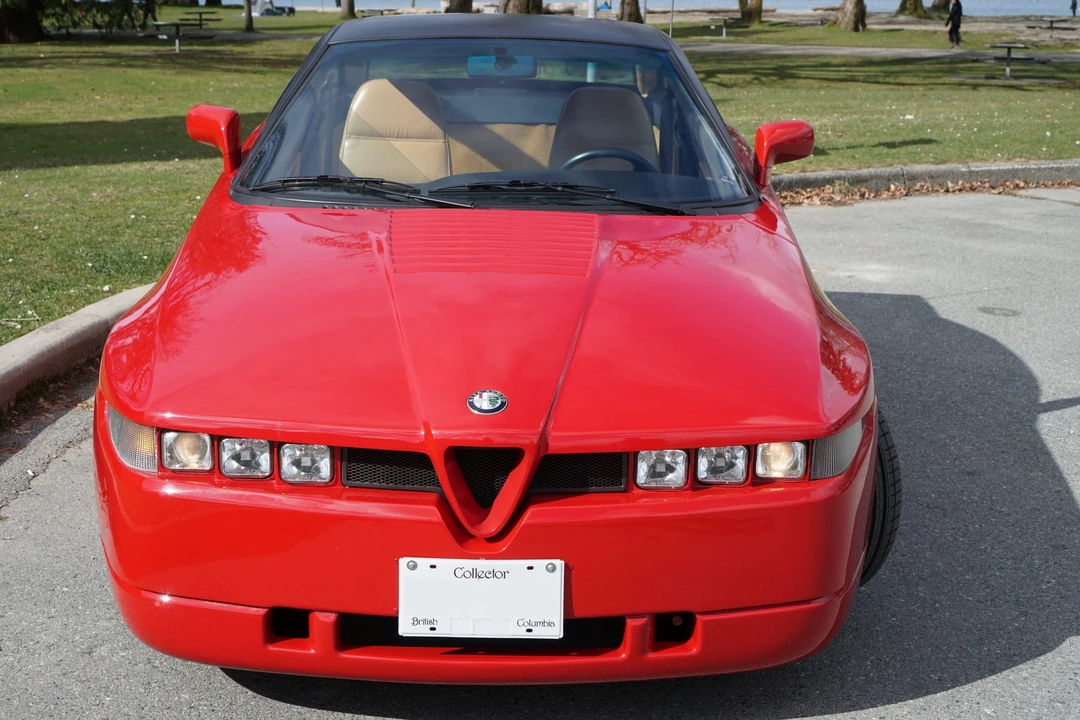 1991 Alfa Romeo SZ - Image 16 of 31