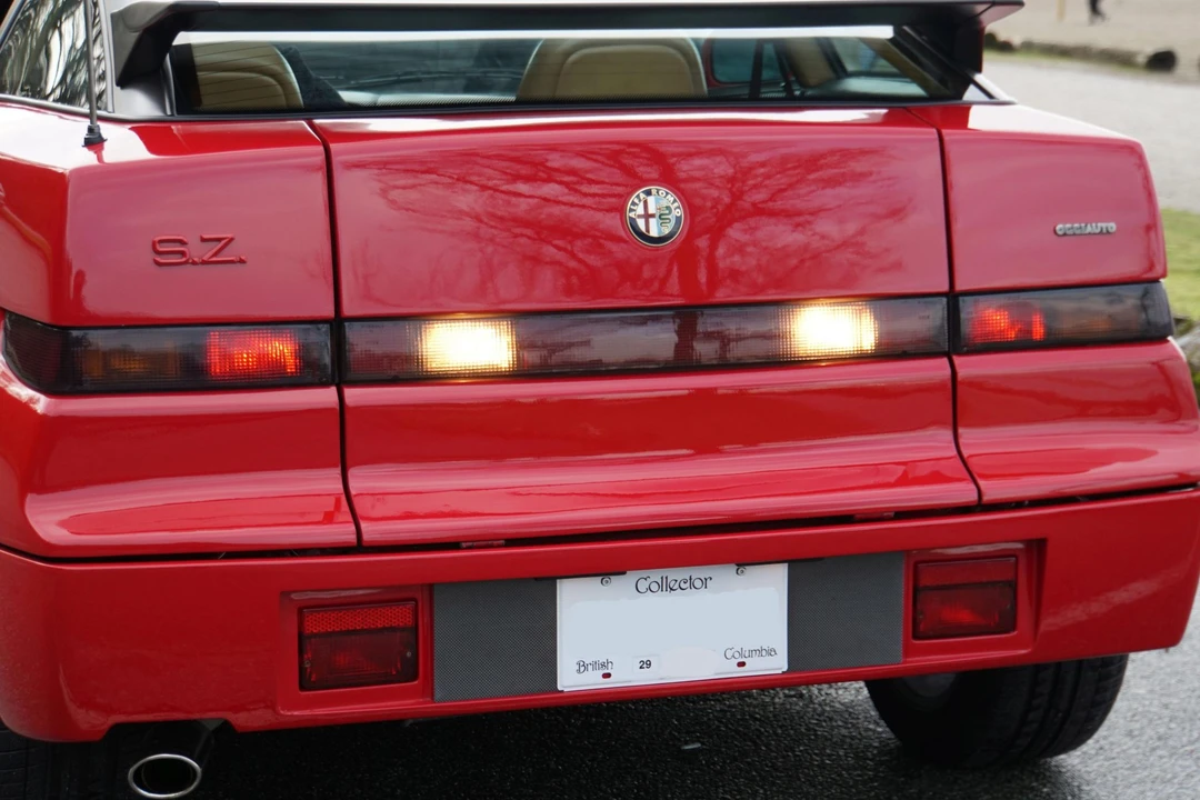 1991 Alfa Romeo SZ - Image 26 of 31