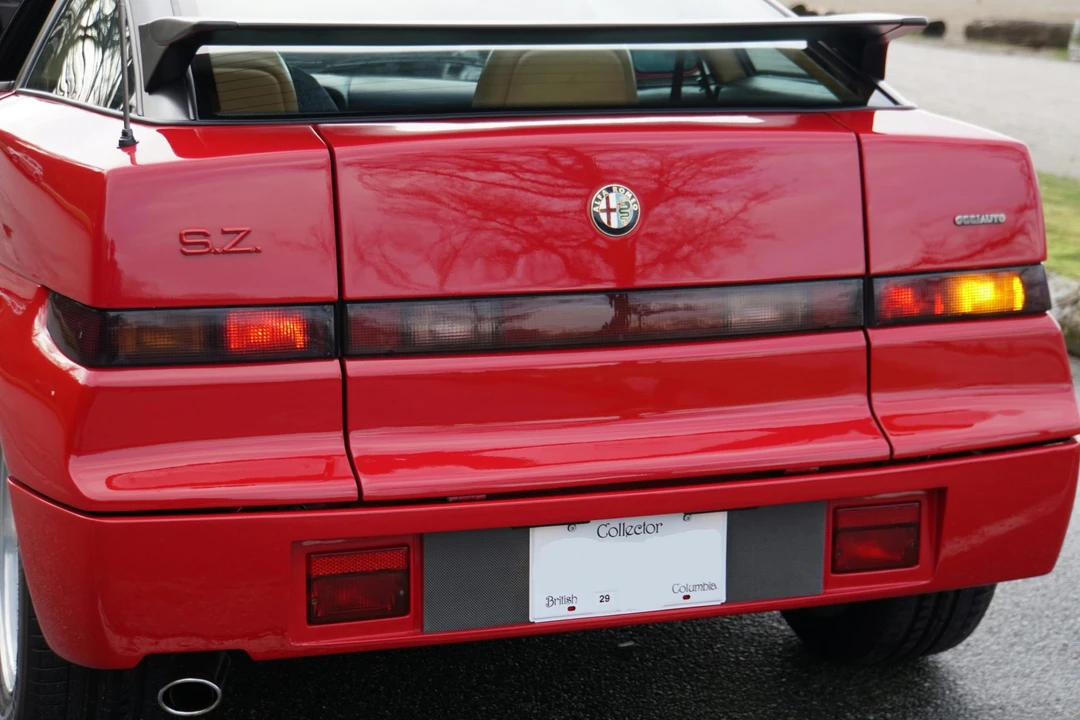1991 Alfa Romeo SZ - Image 28 of 31