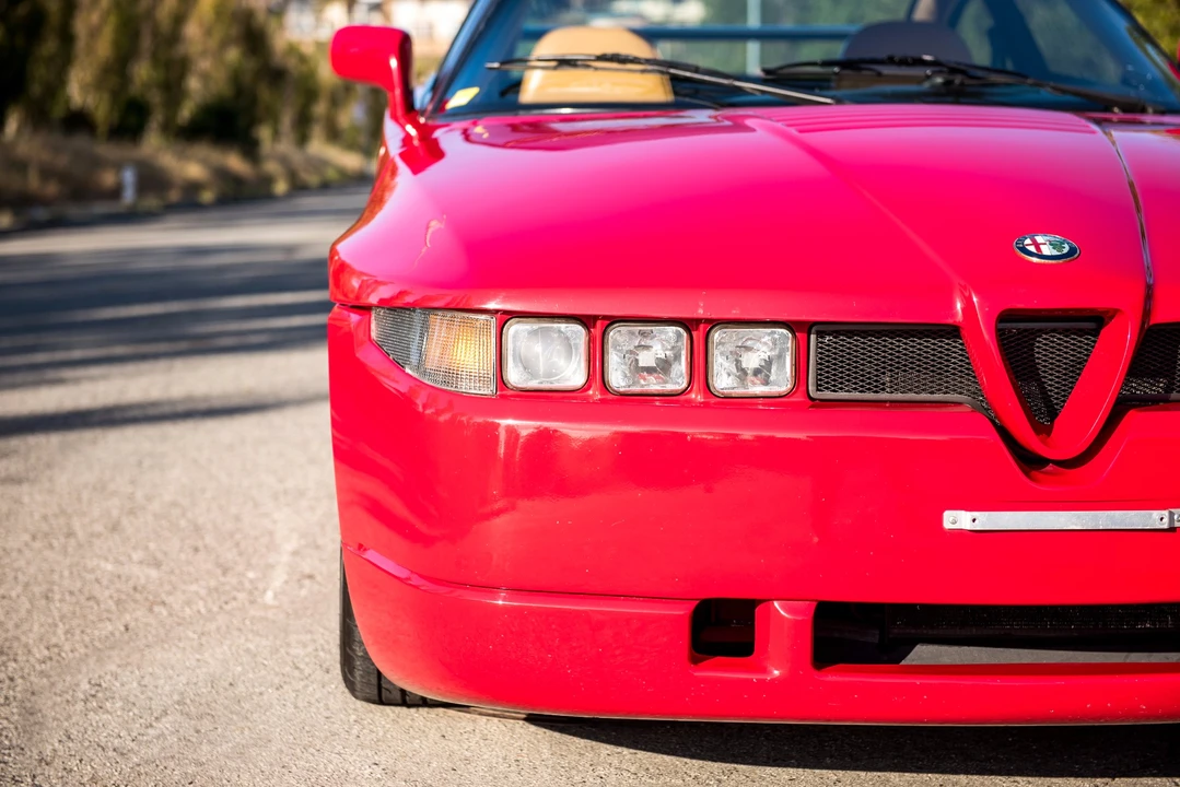 1991 Alfa Romeo SZ - Image 7 of 31