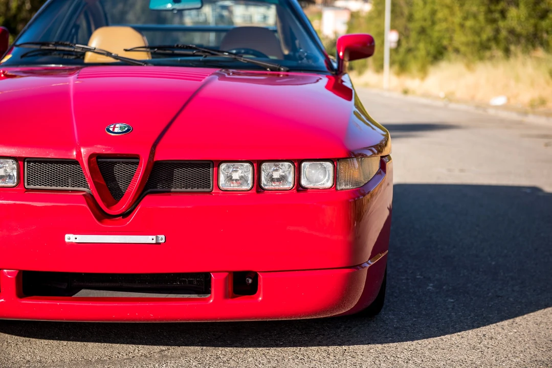1991 Alfa Romeo SZ - Image 8 of 31
