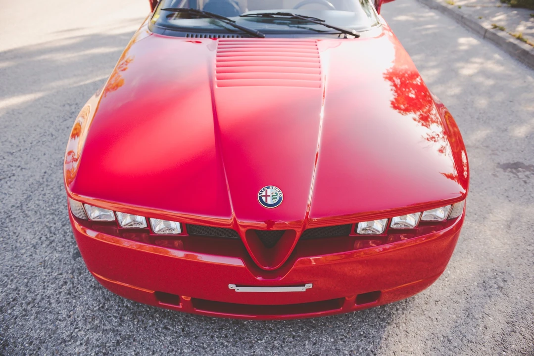 1991 Alfa Romeo SZ - Image 3 of 31