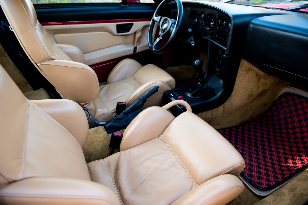 1991 Alfa Romeo SZ - Image 28 of 31