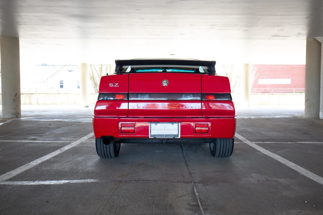 1991 Alfa Romeo SZ - Image 15 of 31