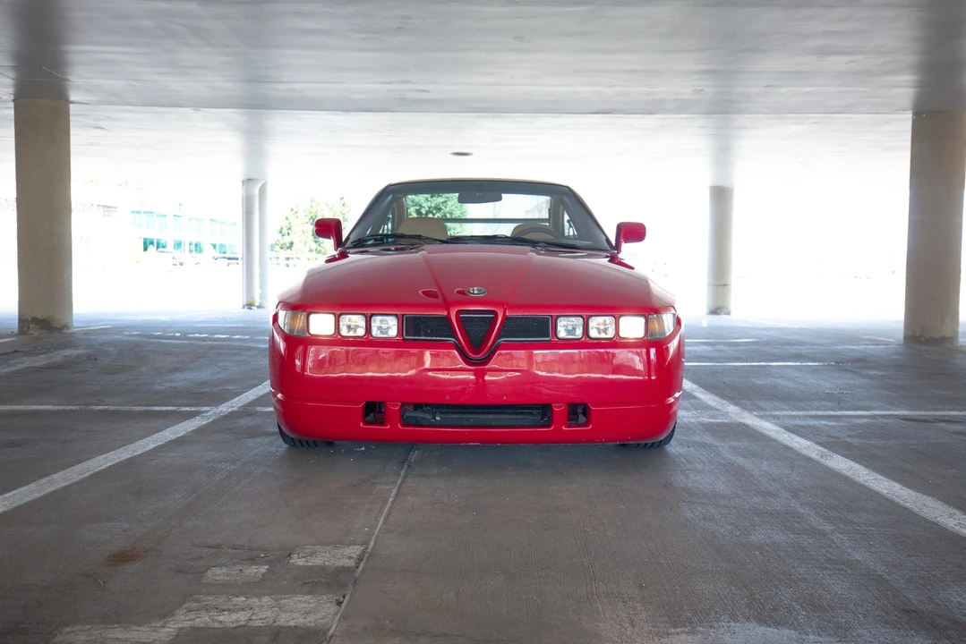 1991 Alfa Romeo SZ - Image 18 of 31