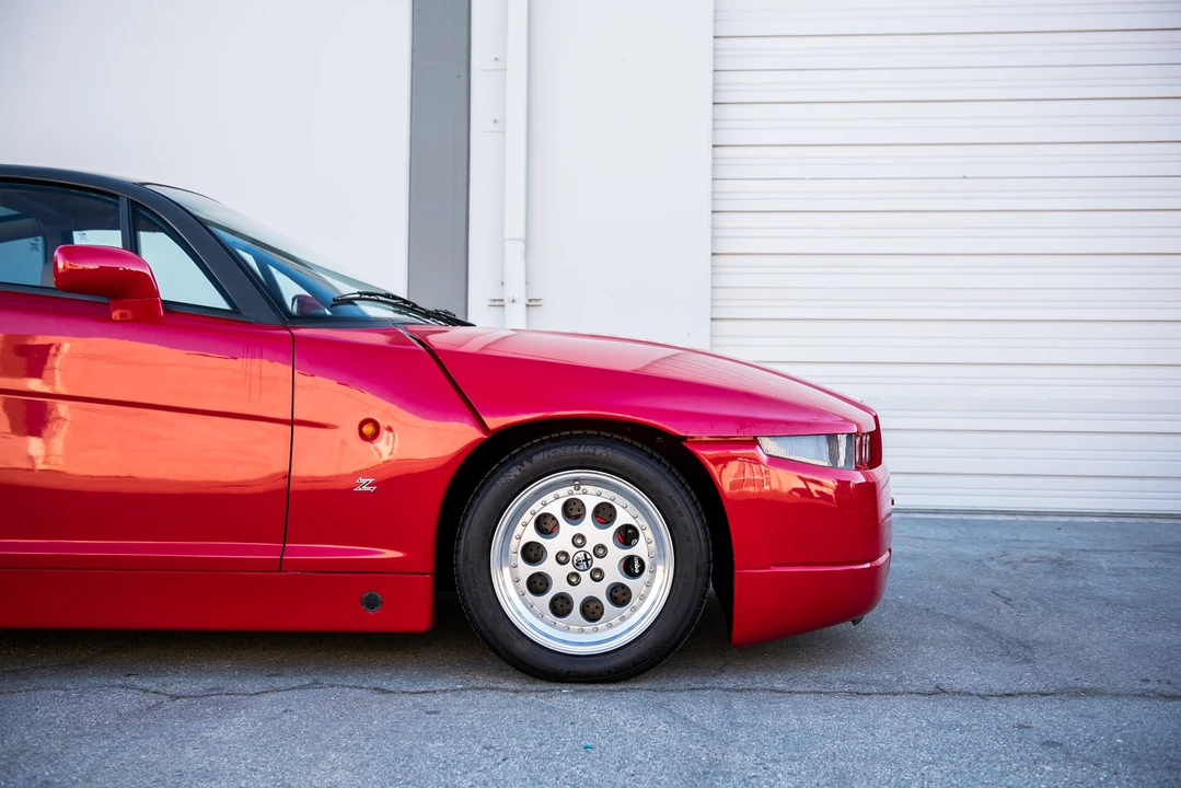 1991 Alfa Romeo SZ - Image 13 of 31