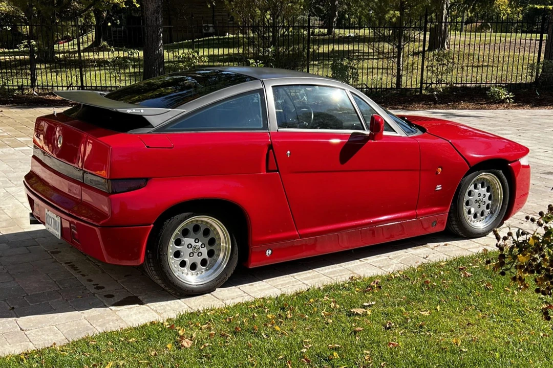 1991 Alfa Romeo SZ - Image 16 of 31