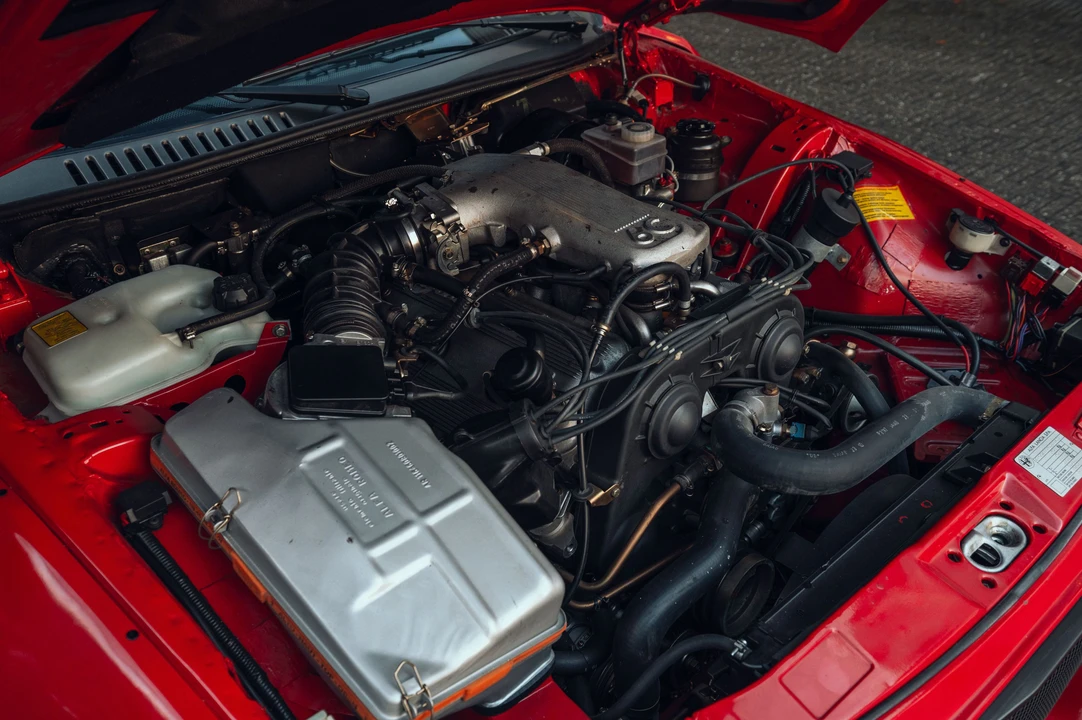 1991 Alfa Romeo SZ - Image 28 of 31