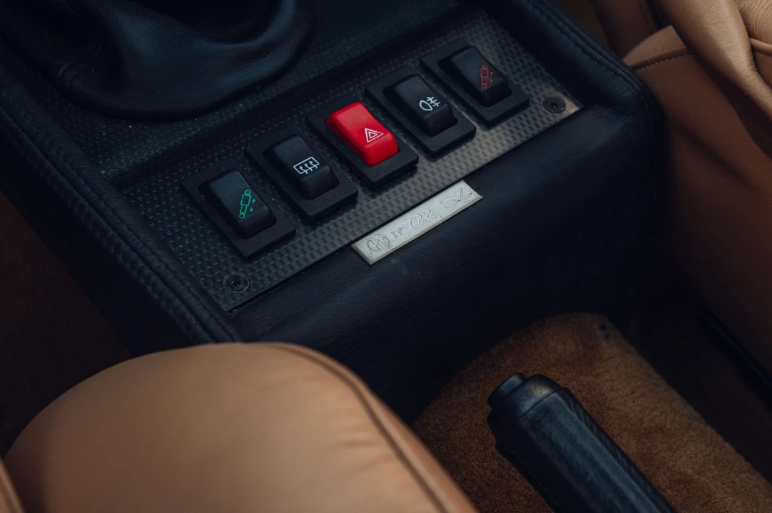 1991 Alfa Romeo SZ - Image 18 of 31