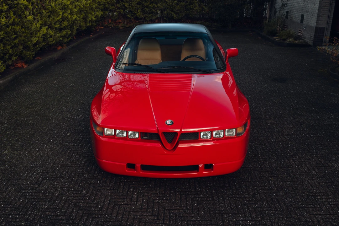 1991 Alfa Romeo SZ - Image 3 of 31