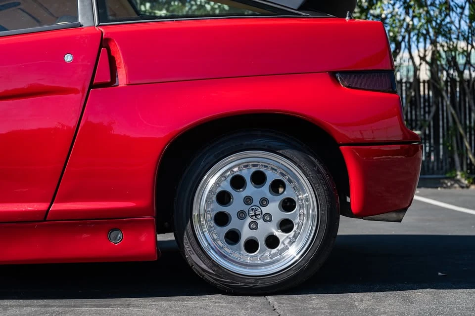 1991 Alfa Romeo SZ - Image 10 of 19