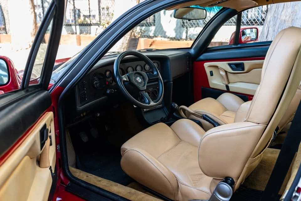 1991 Alfa Romeo SZ - Image 17 of 19