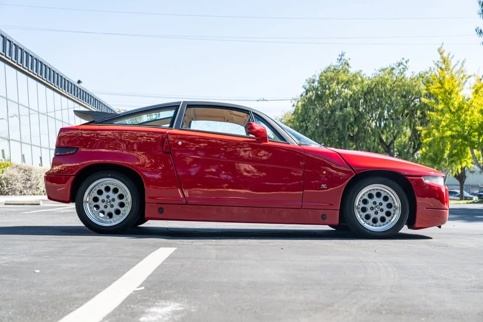 1991 Alfa Romeo SZ - Image 5 of 19