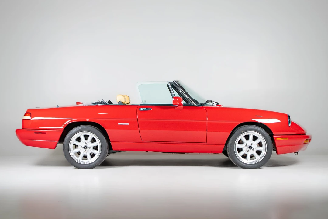 1991 Alfa Romeo Series 4 - Image 25 of 31