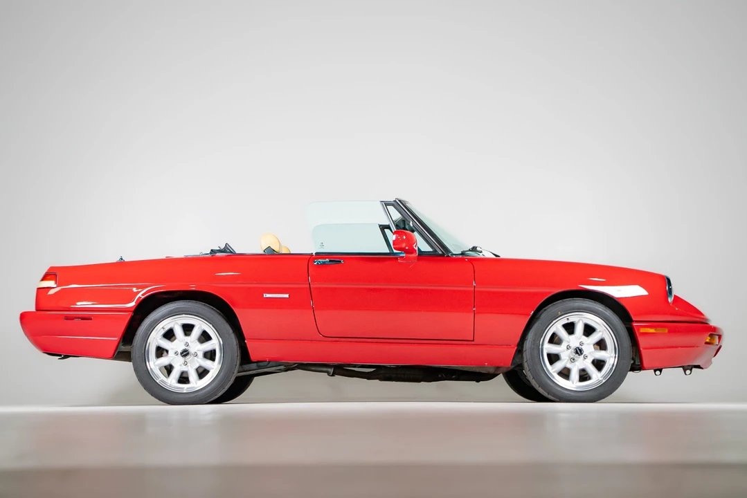 1991 Alfa Romeo Series 4 - Image 26 of 31