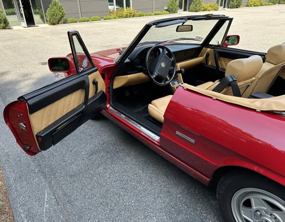 1991 Alfa Romeo Series 4 - Image 30 of 31